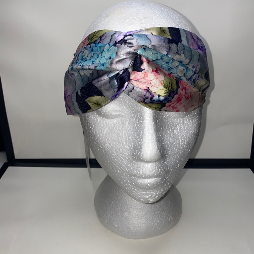 Authentic Gucci women headband